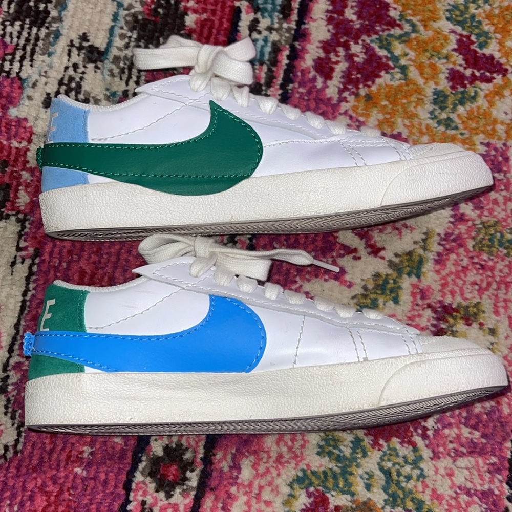 Women’s NIKE Blazer Low 77 Jumbo Mismatch leather sneakers 9